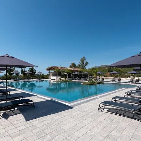 农家乐 Acros Vlorë