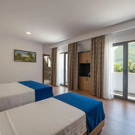 Acros Farm stay *